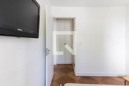 Quarto 2 de apartamento para alugar com 2 quartos, 54m² em Jardim Jaqueline, São Paulo