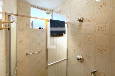 Banheiro da Suíte 1 de apartamento à venda com 3 quartos, 90m² em Sion, Belo Horizonte