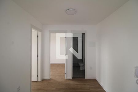 Sala / Cozinha de apartamento para alugar com 2 quartos, 38m² em Jardim Cachoeira, São Paulo