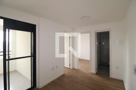 Sala / Cozinha de apartamento para alugar com 2 quartos, 38m² em Jardim Cachoeira, São Paulo