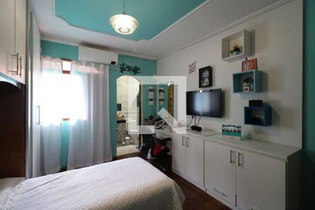 Suíte 1 de casa à venda com 2 quartos, 224m² em São Judas Tadeu, Diadema