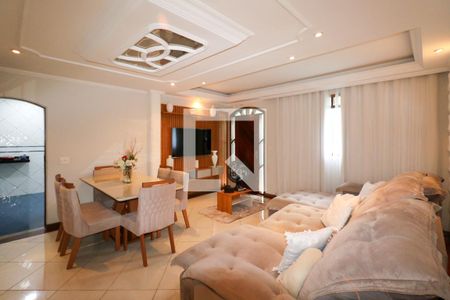 Sala de casa à venda com 2 quartos, 224m² em São Judas Tadeu, Diadema