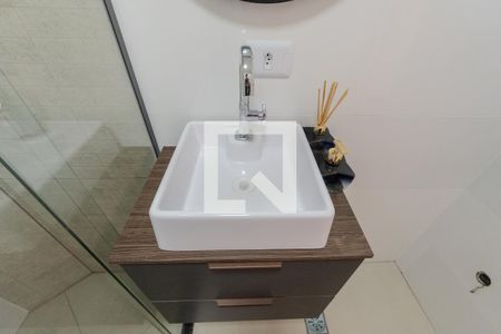 Banheiro de kitnet/studio à venda com 1 quarto, 30m² em Bela Vista, São Paulo