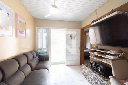 Casa à venda com 3 quartos, 70m² em Olaria, Canoas