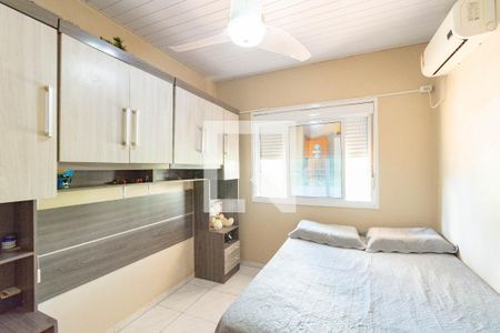 Casa à venda com 3 quartos, 70m² em Olaria, Canoas