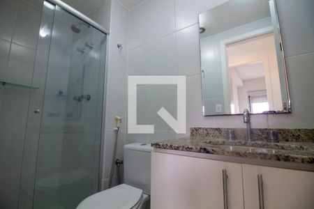 Banheiro de apartamento à venda com 1 quarto, 39m² em Santo Amaro, São Paulo