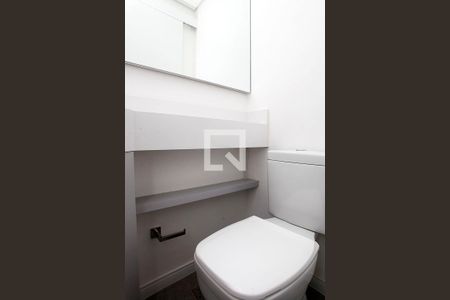 Lavabo de apartamento para alugar com 2 quartos, 80m² em Menino Deus, Porto Alegre