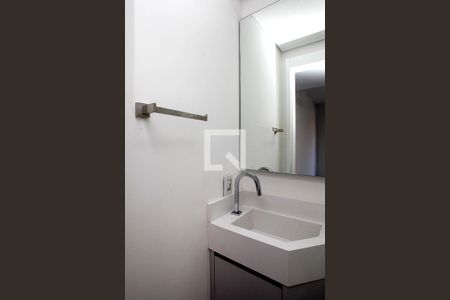 Lavabo de apartamento para alugar com 2 quartos, 80m² em Menino Deus, Porto Alegre