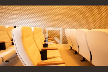 Cine de apartamento à venda com 1 quarto, 41m² em Vila Dom Pedro I, São Paulo