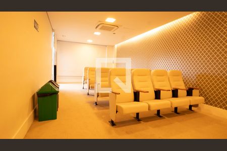 Cine de apartamento à venda com 1 quarto, 41m² em Vila Dom Pedro I, São Paulo