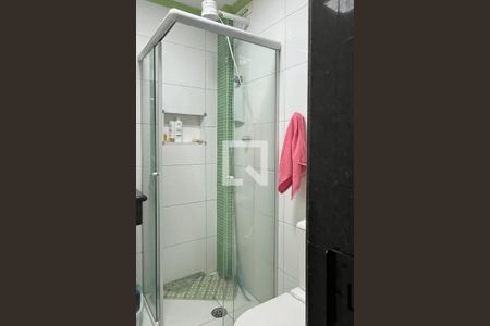 Banheiro da Suíte 1 de apartamento para alugar com 3 quartos, 144m² em Embaré, Santos