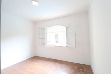 Casa para alugar com 2 quartos, 130m² em Vila Irmaos Arnoni, São Paulo