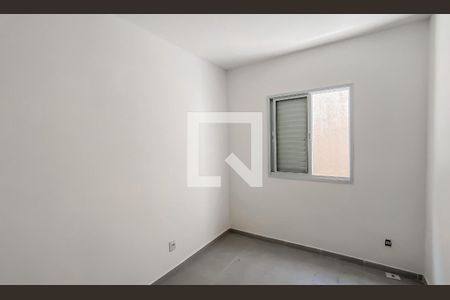 Quarto 2 de apartamento para alugar com 2 quartos, 38m² em Artur Alvim, São Paulo