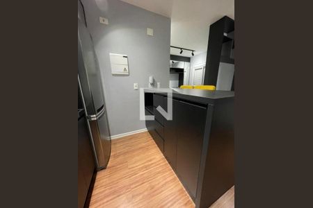 Cozinha de apartamento para alugar com 1 quarto, 38m² em Jardim Flor da Montanha, Guarulhos