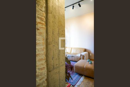 Sala de apartamento para alugar com 2 quartos, 82m² em Cerqueira César, São Paulo