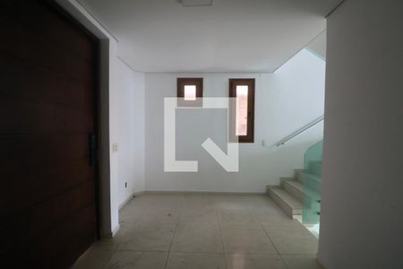 Sala de casa para alugar com 4 quartos, 500m² em Jardim Tres Marias, Guarujá