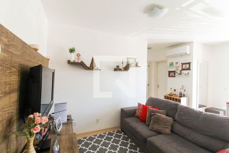 Sala de apartamento à venda com 2 quartos, 55m² em Fátima, Canoas