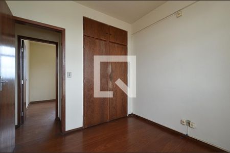 Quarto 2 de apartamento para alugar com 2 quartos, 64m² em Floresta, Belo Horizonte