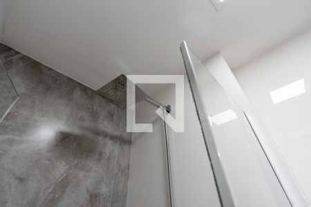 Banheiro de apartamento à venda com 2 quartos, 40m² em Boaçava, São Paulo