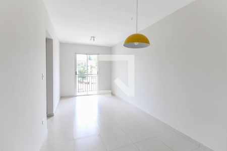 Sala de apartamento para alugar com 2 quartos, 52m² em Vila Carmosina, São Paulo