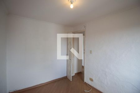 Quarto 2 de apartamento para alugar com 2 quartos, 55m² em Vila Irmaos Arnoni, São Paulo