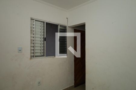 Quarto 1 de casa para alugar com 2 quartos, 90m² em Jardim Etelvina, São Paulo