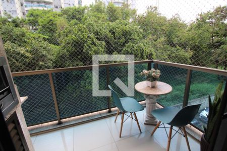 Varanda de apartamento para alugar com 2 quartos, 70m² em Barra Olímpica, Rio de Janeiro