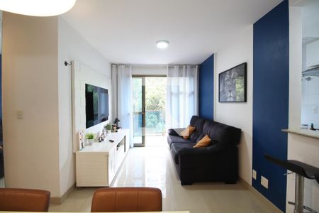 Sala de apartamento para alugar com 2 quartos, 70m² em Barra Olímpica, Rio de Janeiro
