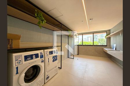 Lavanderia  de apartamento à venda com 1 quarto, 25m² em Santo Amaro, São Paulo