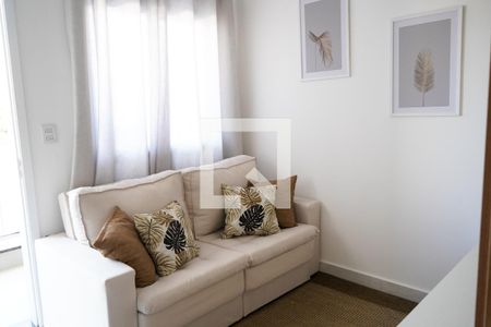 Sala de apartamento à venda com 2 quartos, 37m² em Vila Carrão, São Paulo