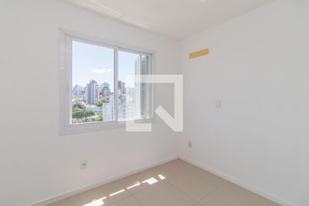 Quarto 1 de apartamento para alugar com 2 quartos, 60m² em Santana, Porto Alegre