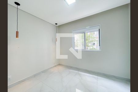 Suíte de apartamento para alugar com 2 quartos, 70m² em Bussocaba, Osasco