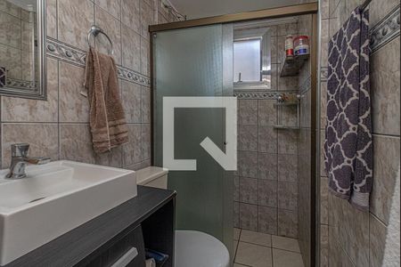 banheiro social_1 de apartamento para alugar com 2 quartos, 52m² em Jardim Celeste, São Paulo