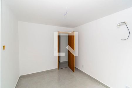 Quarto 1 de apartamento à venda com 2 quartos, 50m² em Penha, Rio de Janeiro