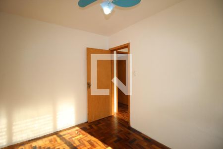 Quarto 1 de apartamento para alugar com 2 quartos, 60m² em Jardim Dona Leopoldina, Porto Alegre