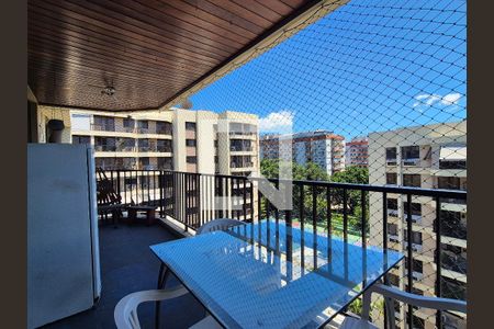 Varanda  de apartamento à venda com 4 quartos, 139m² em Barra da Tijuca, Rio de Janeiro