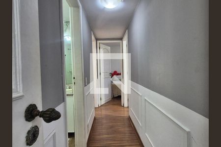 Corredor  de apartamento à venda com 4 quartos, 139m² em Barra da Tijuca, Rio de Janeiro