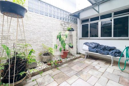 Sala - Jardim de casa à venda com 3 quartos, 253m² em Jardim Santo Amaro, São Paulo