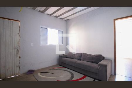 Casa à venda com 2 quartos, 135m² em Vila Santa Virginia, São Paulo