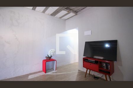 Casa à venda com 2 quartos, 135m² em Vila Santa Virginia, São Paulo