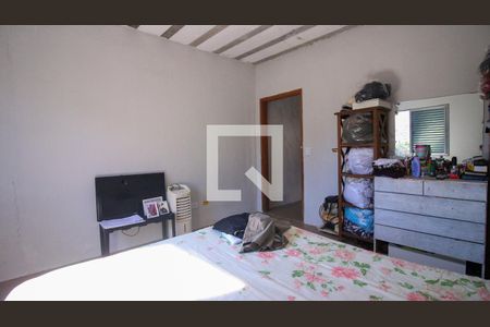 Casa à venda com 2 quartos, 135m² em Vila Santa Virginia, São Paulo