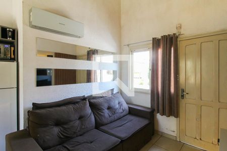 Sala/Cozinha de casa de condomínio à venda com 2 quartos, 120m² em Marechal Rondon, Canoas