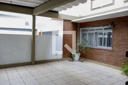 Garagem de casa para alugar com 3 quartos, 175m² em Cidade São Francisco, Osasco