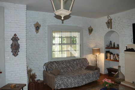 Casa para alugar com 4 quartos, 320m² em Jardim Santa Paula, Cotia