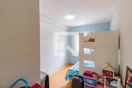 Quarto 2 de casa para alugar com 2 quartos, 71m² em Jardim Iracema, São Paulo