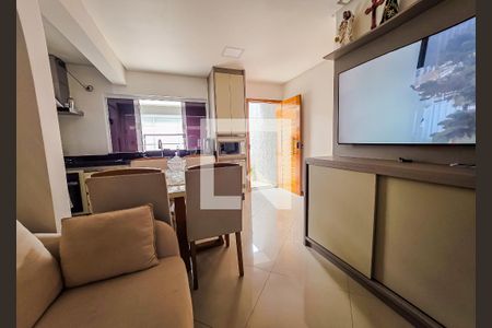 Casa à venda com 2 quartos, 73m² em Vila Camilópolis, Santo André