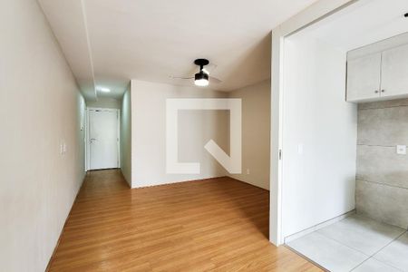 Sala - Quarto de kitnet/studio para alugar com 1 quarto, 38m² em Imperial de São Cristóvão, Rio de Janeiro