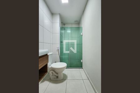 Banheiro  de kitnet/studio para alugar com 1 quarto, 38m² em Imperial de São Cristóvão, Rio de Janeiro