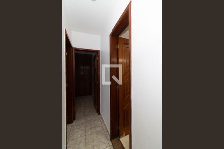 Corredor de apartamento para alugar com 2 quartos, 69m² em Vila Valqueire, Rio de Janeiro