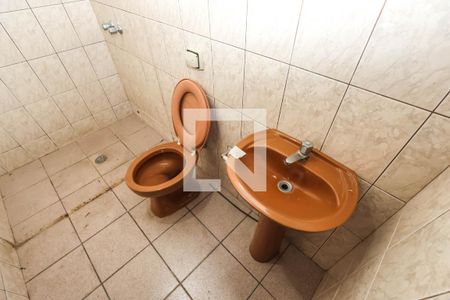 Banheiro de casa para alugar com 1 quarto, 65m² em Sacoma, São Paulo